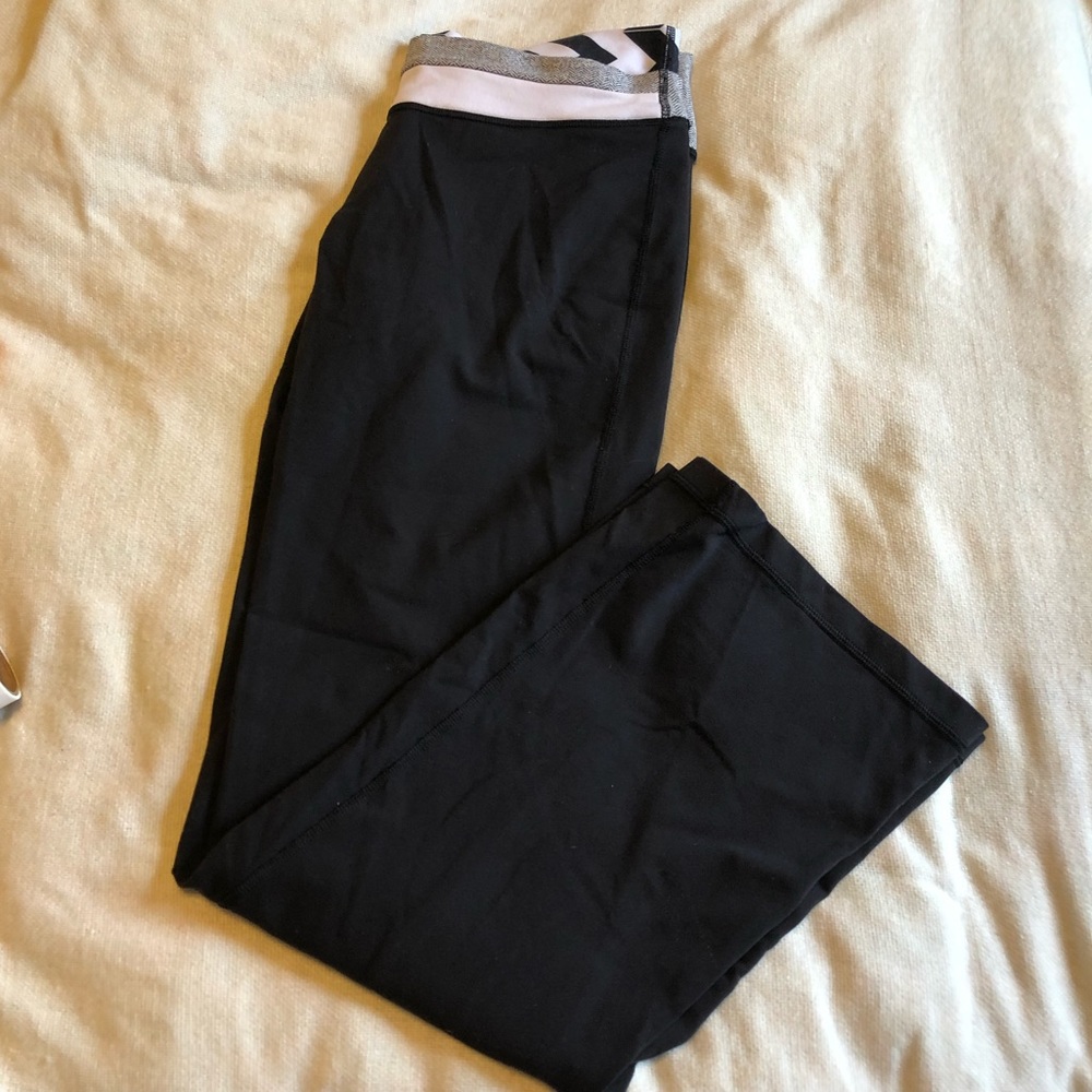lululemon athletica Black Women's Leggings with Grey Waistband